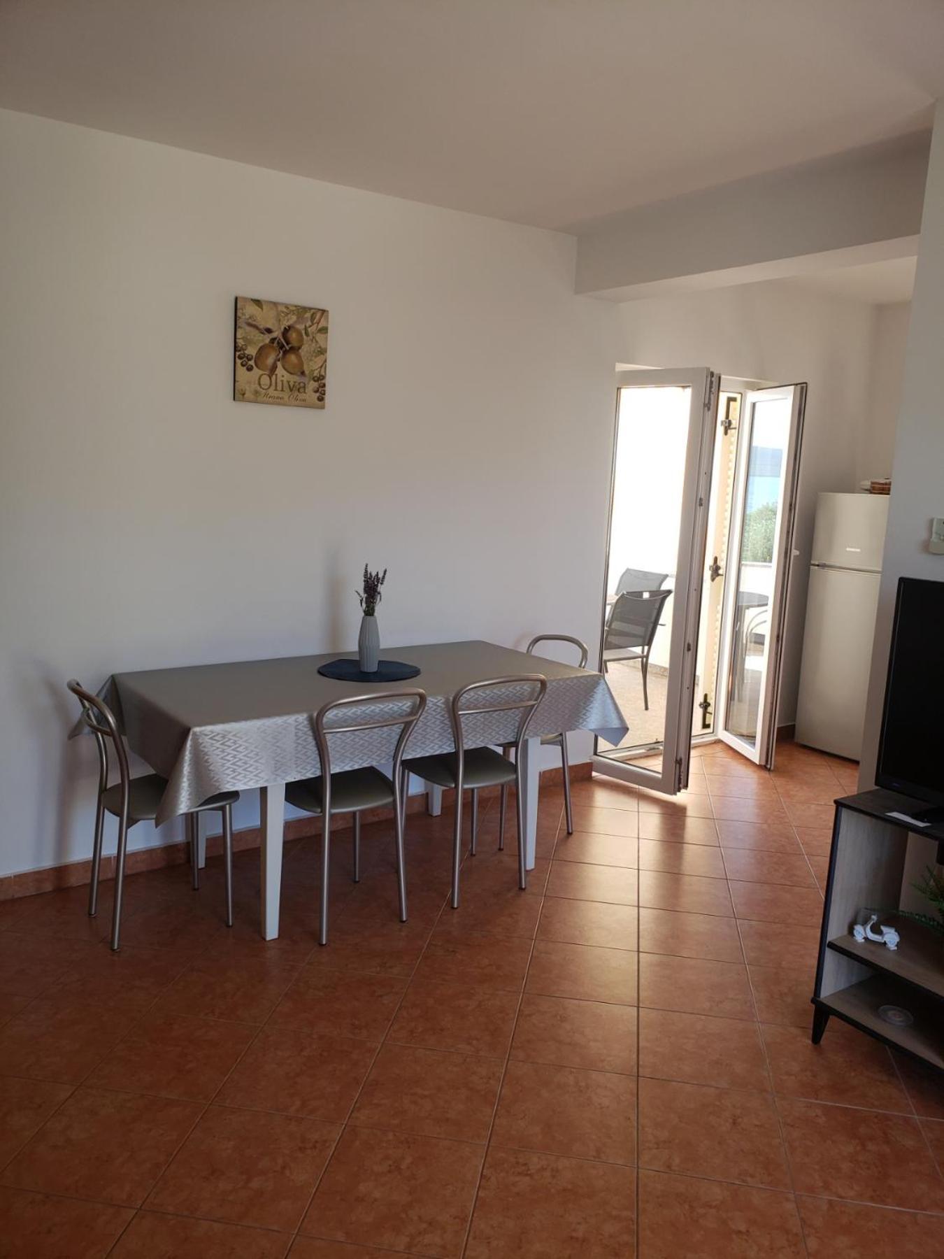 Apartmani Ciklic Dobropoljana Exterior photo